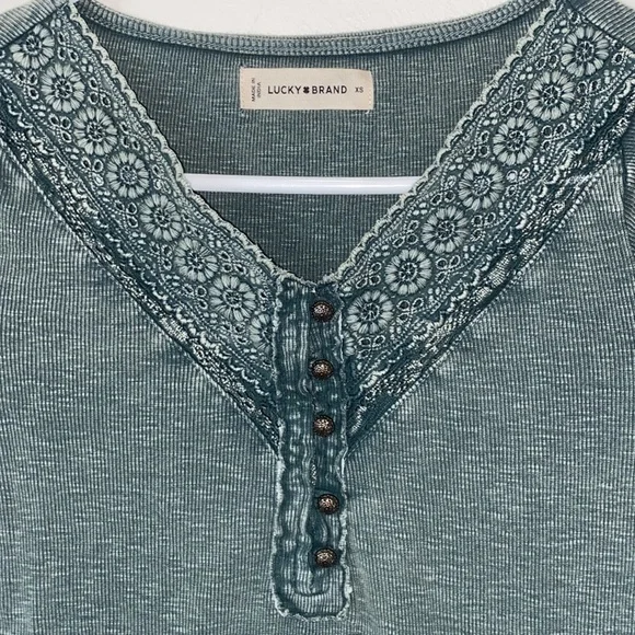 Lucky Brand Lace Detail Top - Picture 2 of 5